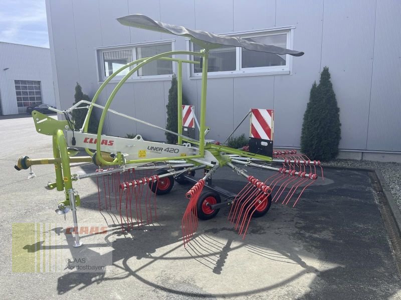 Schwader от тип CLAAS LINER 420, Neumaschine в Hof (Снимка 1)