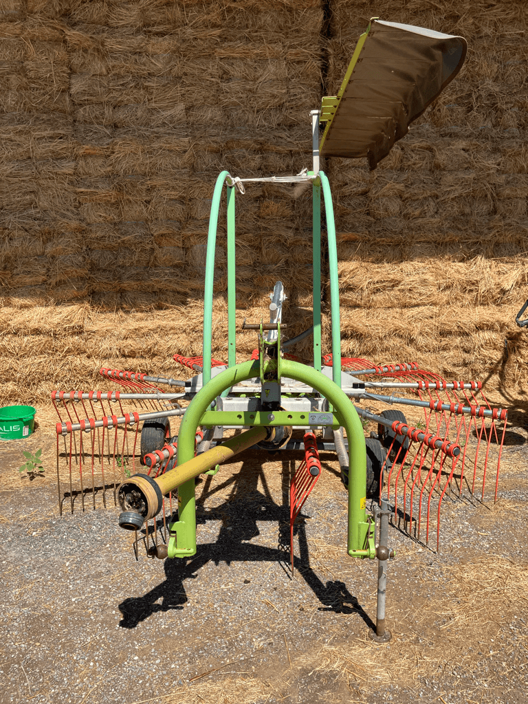 Schwader Türe ait CLAAS LINER 420, Gebrauchtmaschine içinde SAINT ANDIOL (resim 1)