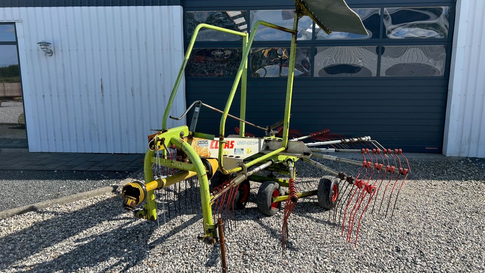 Schwader του τύπου CLAAS Liner 430 S, Gebrauchtmaschine σε Thorsø (Φωτογραφία 4)