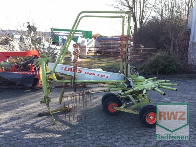 Schwader des Typs CLAAS Liner 430 S, Gebrauchtmaschine in Kruft (Bild 3)