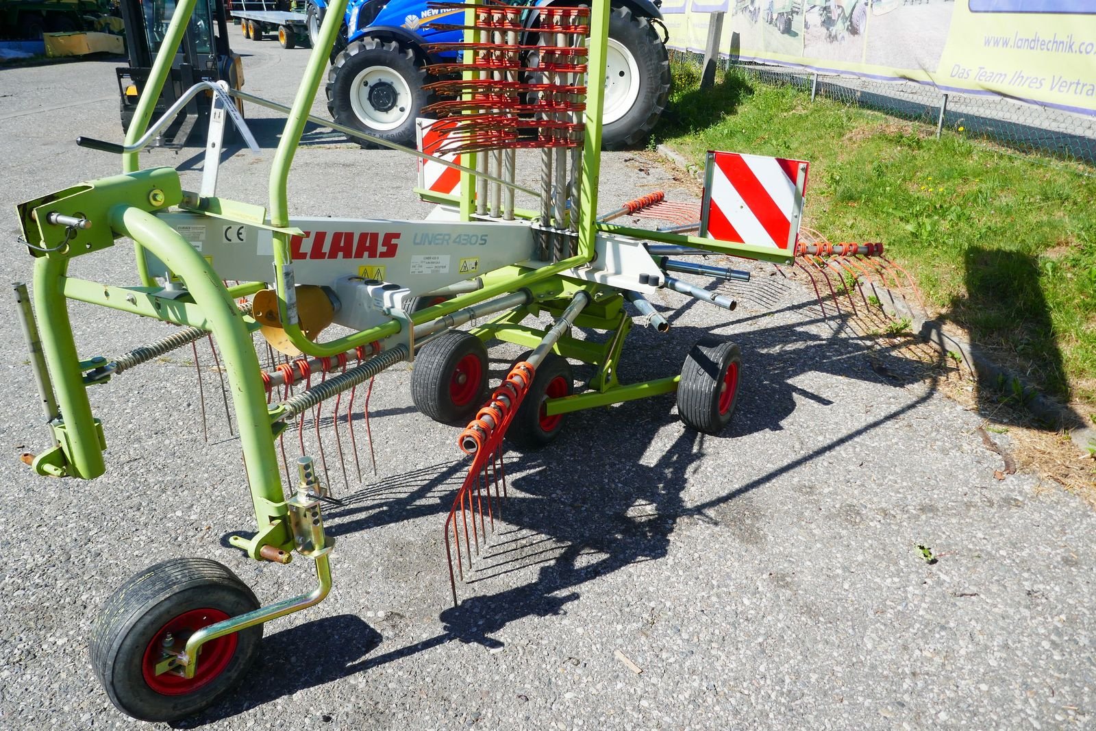 Schwader of the type CLAAS LINER 430 S, Gebrauchtmaschine in Villach (Picture 4)