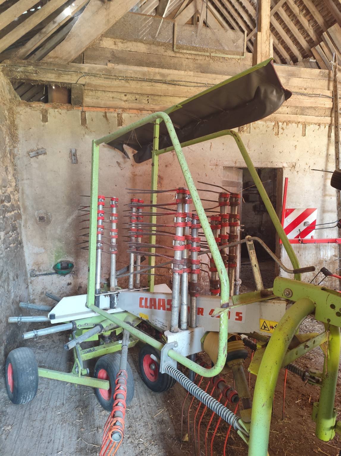 Schwader of the type CLAAS LINER 430S, Gebrauchtmaschine in Le Horps (Picture 1)