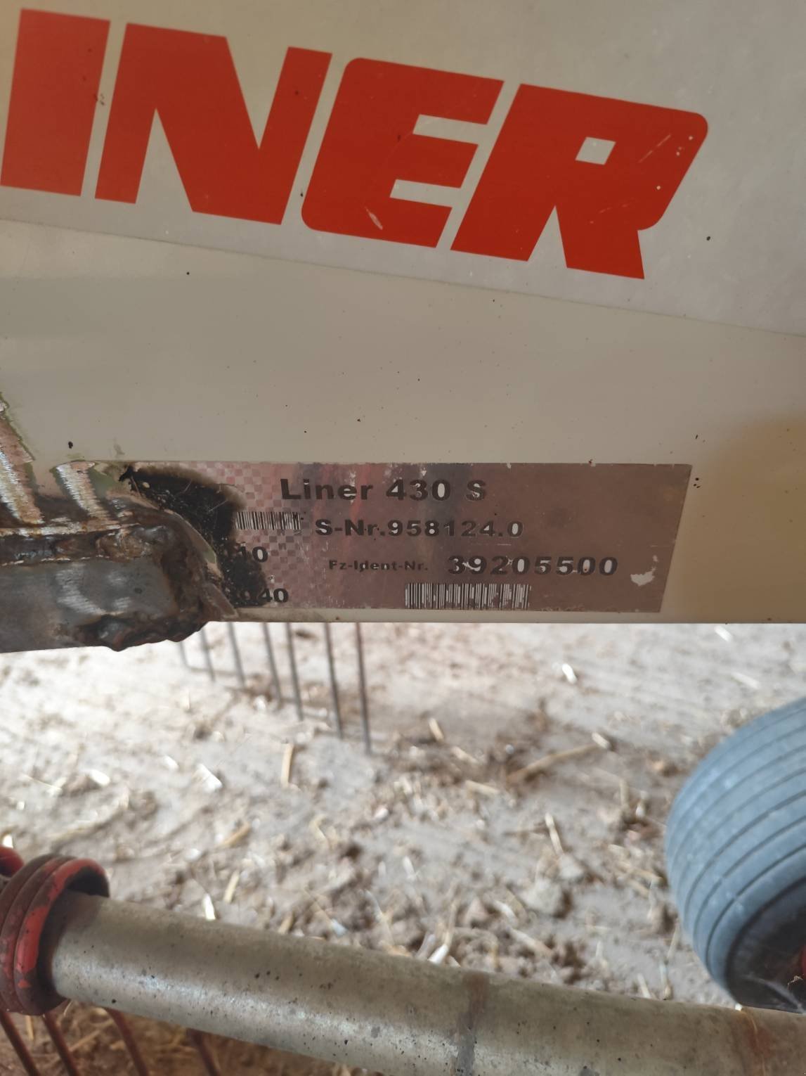 Schwader vrste CLAAS LINER 430S, Gebrauchtmaschine v Le Horps (Slika 7)