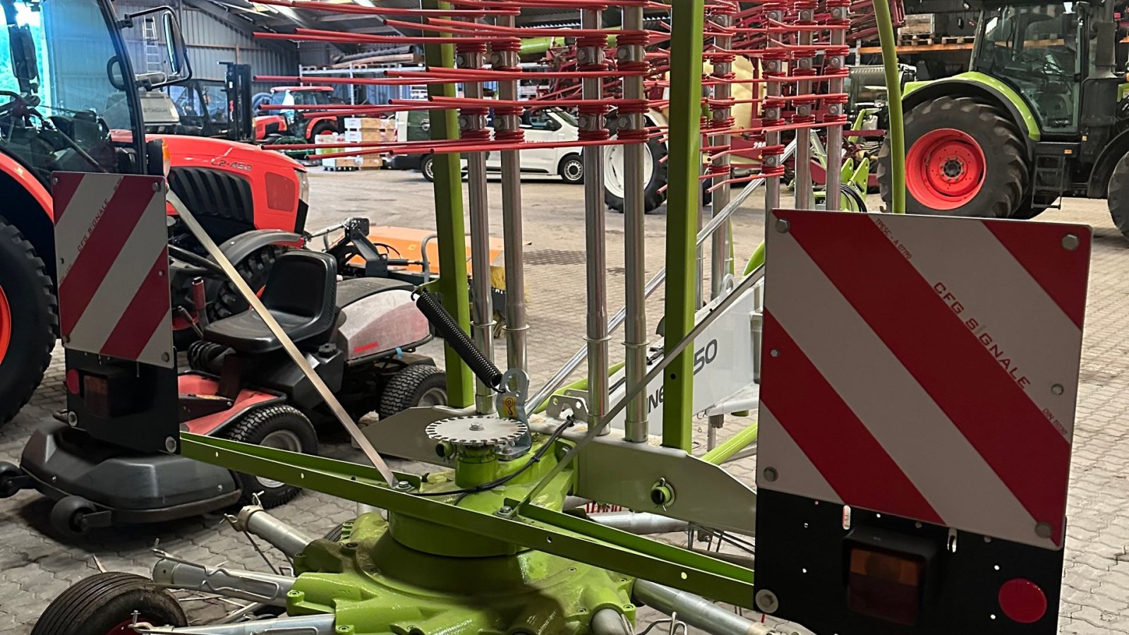 Schwader of the type CLAAS Liner 450 Rive, Gebrauchtmaschine in Tinglev (Picture 5)