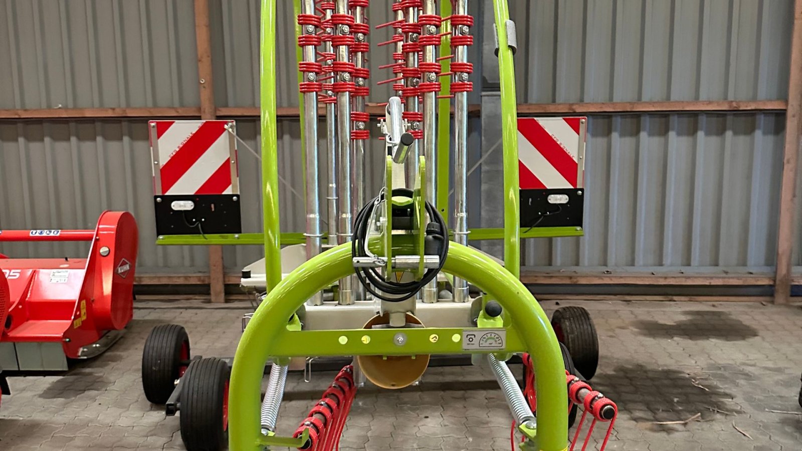 Schwader of the type CLAAS Liner 450 Rive, Gebrauchtmaschine in Tinglev (Picture 2)