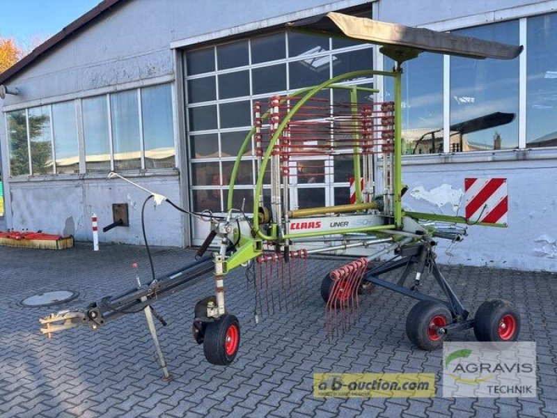 Schwader des Typs CLAAS LINER 450 T, Gebrauchtmaschine in Salzkotten (Bild 1)