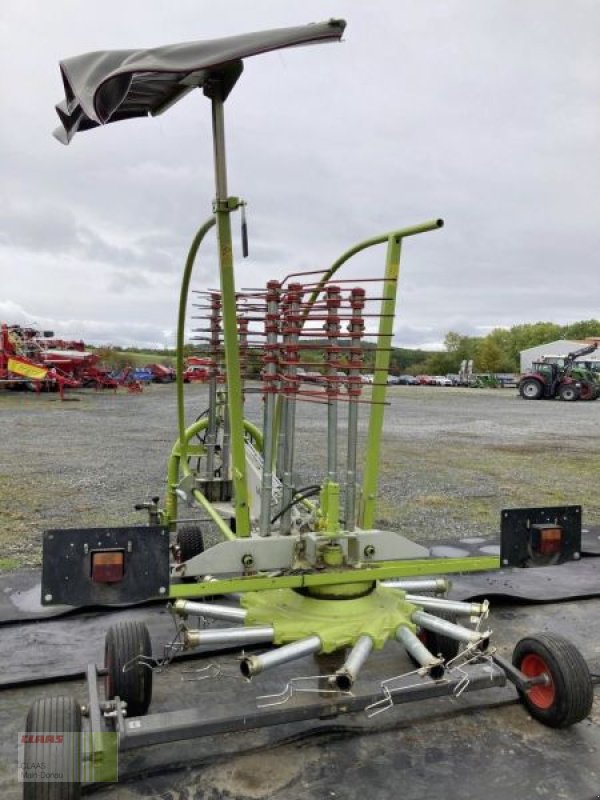 Schwader des Typs CLAAS LINER 450, Gebrauchtmaschine in Wülfershausen a.d.Saale (Bild 2)