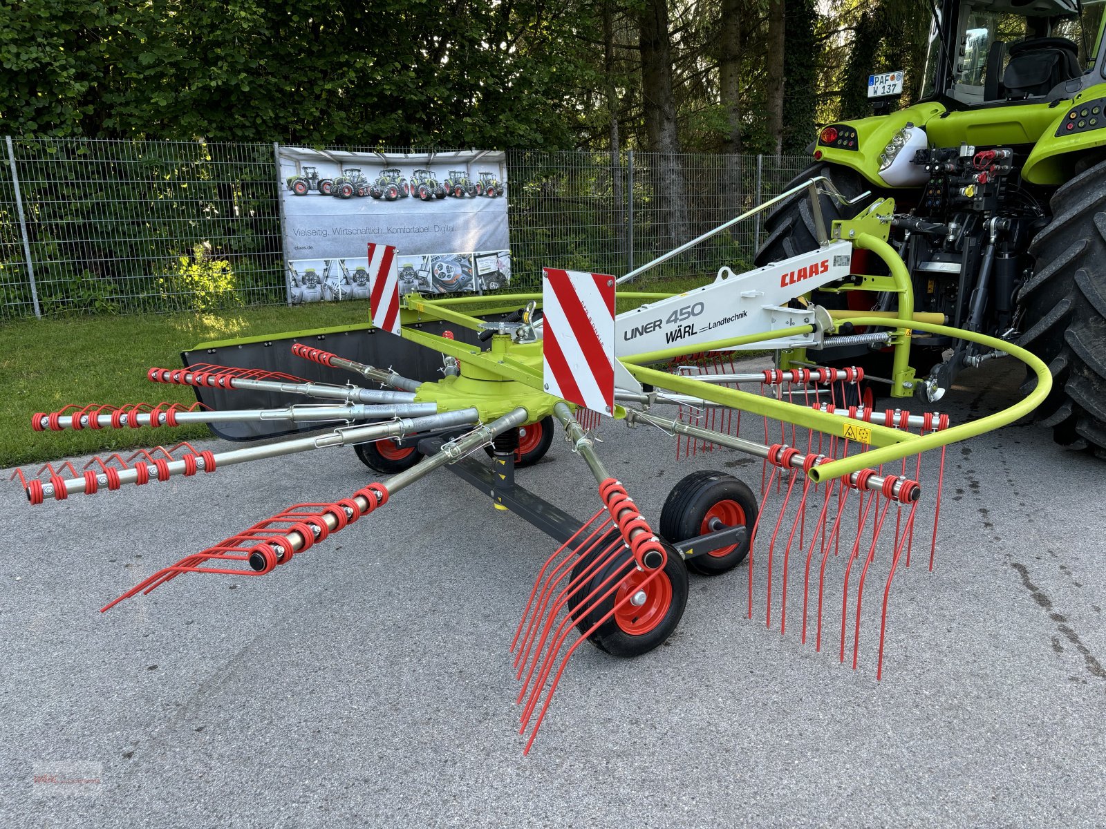 Schwader του τύπου CLAAS Liner 450, Neumaschine σε Mitterscheyern (Φωτογραφία 3)