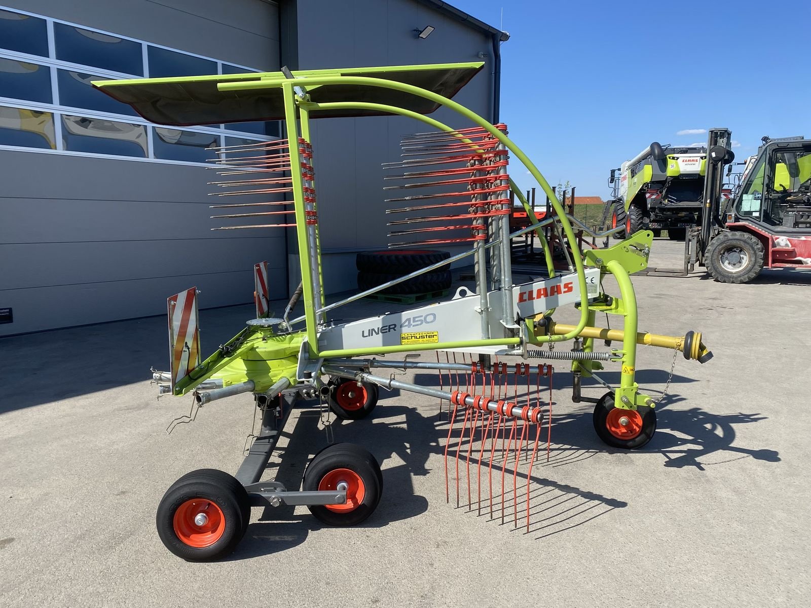 Schwader Türe ait CLAAS Liner 450, Gebrauchtmaschine içinde Grund (resim 8)