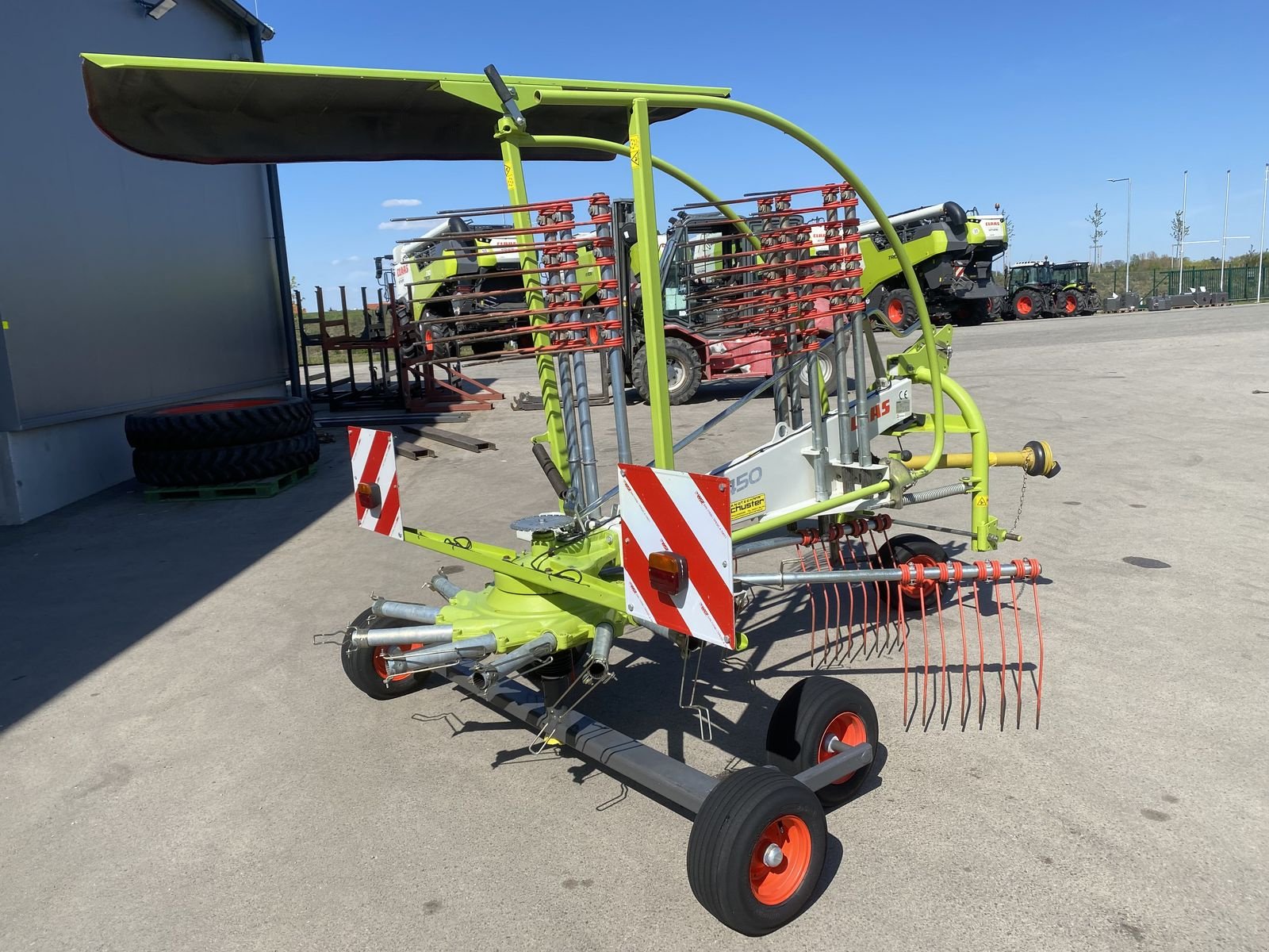 Schwader Türe ait CLAAS Liner 450, Gebrauchtmaschine içinde Grund (resim 7)