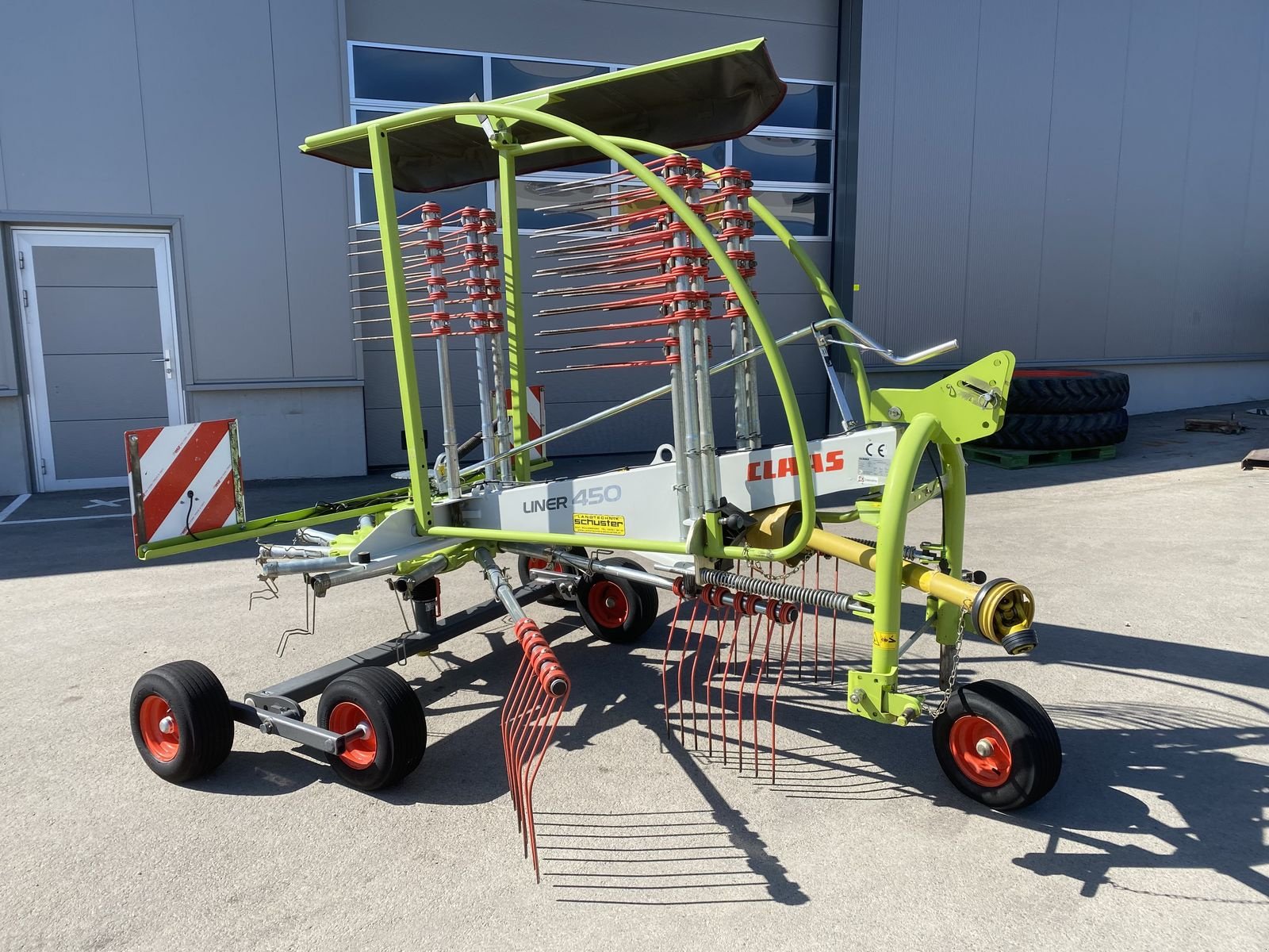 Schwader Türe ait CLAAS Liner 450, Gebrauchtmaschine içinde Grund (resim 1)