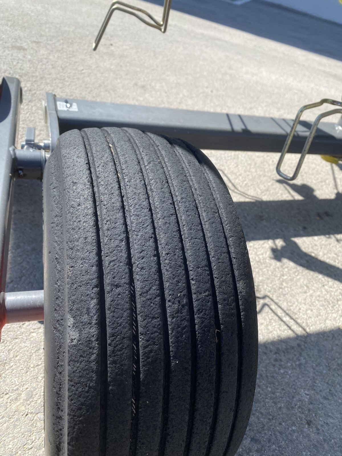 Schwader Türe ait CLAAS Liner 450, Gebrauchtmaschine içinde Grund (resim 15)