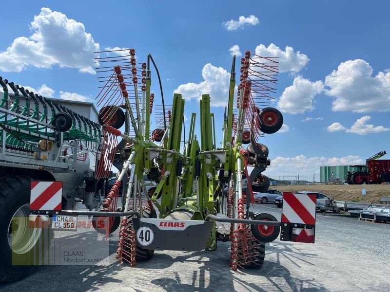 Schwader des Typs CLAAS LINER 4700 BUSINESS, Vorführmaschine in Altenstadt a.d. Waldnaab (Bild 3)