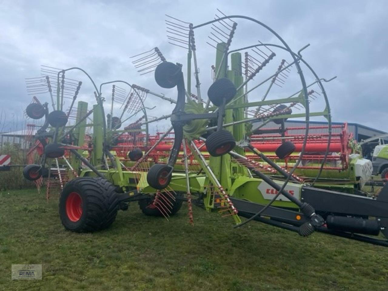 Schwader des Typs CLAAS Liner 4800 TREND, Gebrauchtmaschine in Belzig-Schwanebeck (Bild 3)