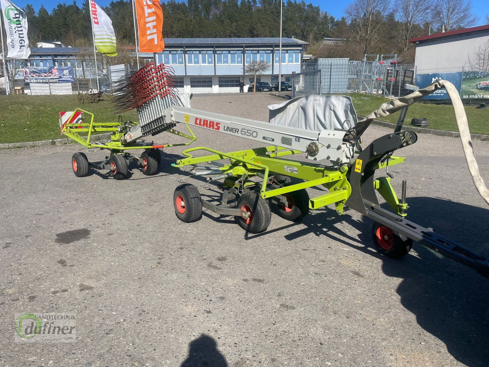 Schwader typu CLAAS Liner 650 Twin, Gebrauchtmaschine w Münsingen (Zdjęcie 5)