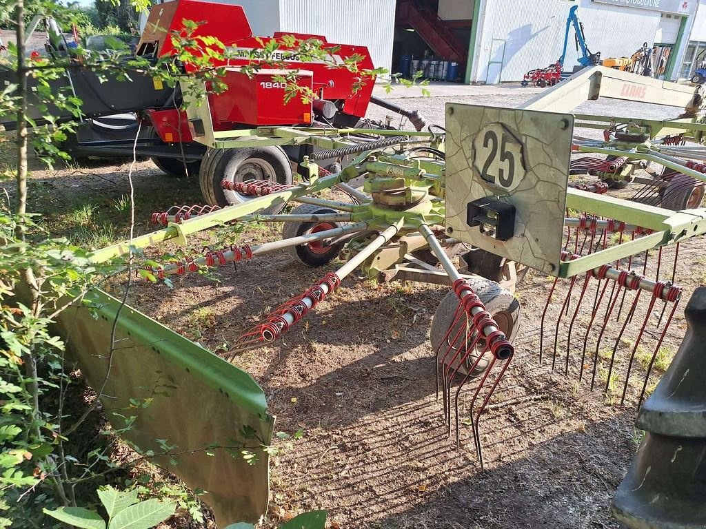 Schwader του τύπου CLAAS LINER 650 TWIN, Gebrauchtmaschine σε NOVES (Φωτογραφία 7)