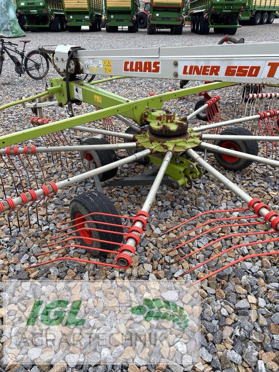 Schwader του τύπου CLAAS Liner 650 Twin, Gebrauchtmaschine σε Nabburg (Φωτογραφία 4)