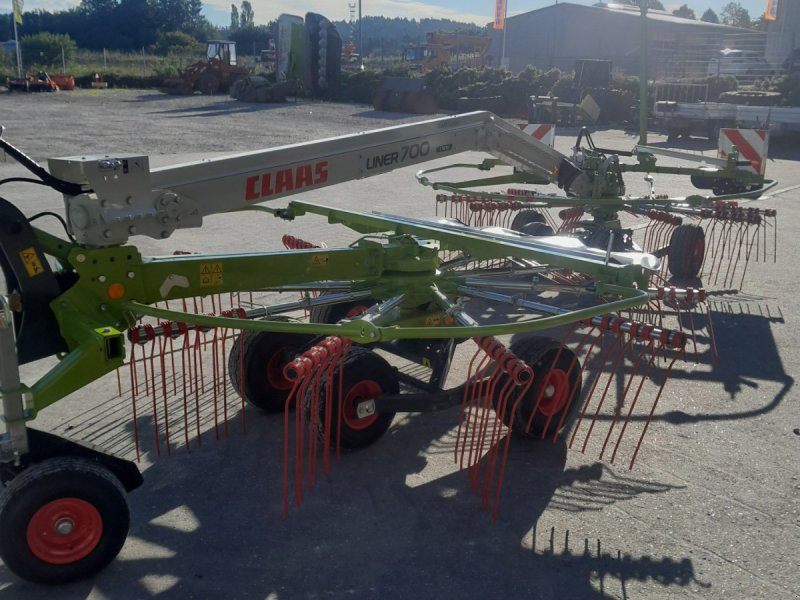 Schwader des Typs CLAAS LINER 700 TWIN, Gebrauchtmaschine in Rottweil (Bild 1)