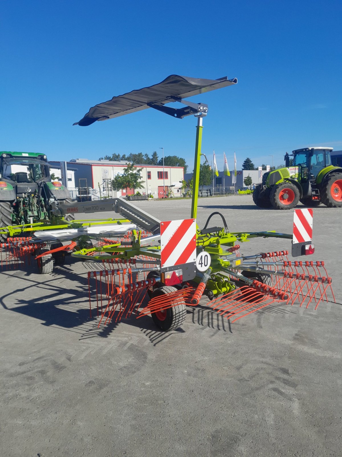 Schwader del tipo CLAAS LINER 700 TWIN, Gebrauchtmaschine In Rottweil (Immagine 2)