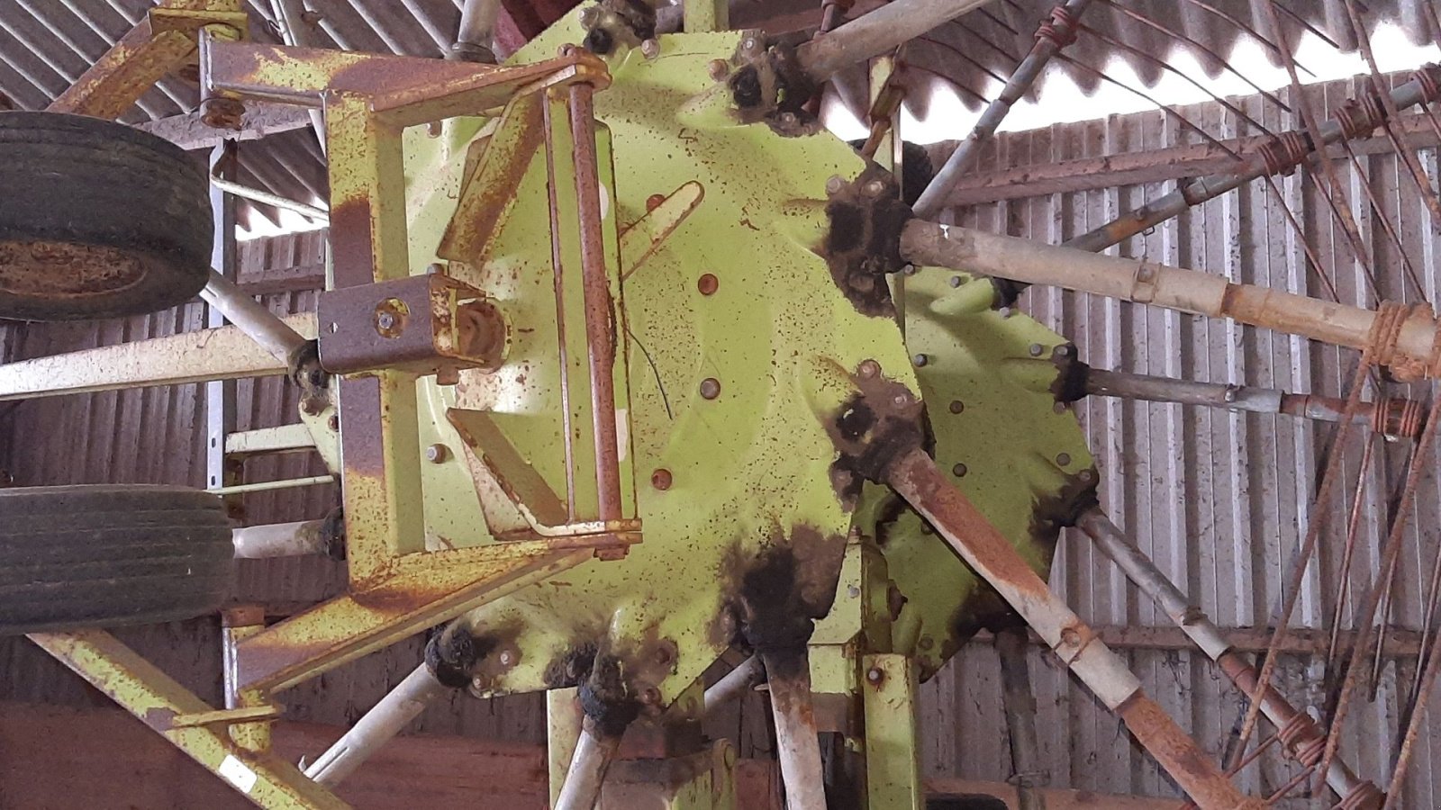 Schwader типа CLAAS Liner 770 storrive, Gebrauchtmaschine в Hadsund (Фотография 3)