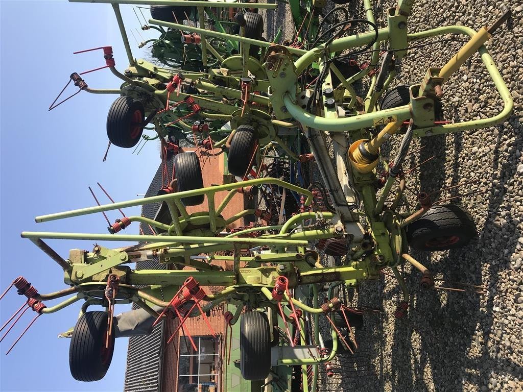 Schwader des Typs CLAAS Volto 870, Gebrauchtmaschine in Bredebo (Bild 2)