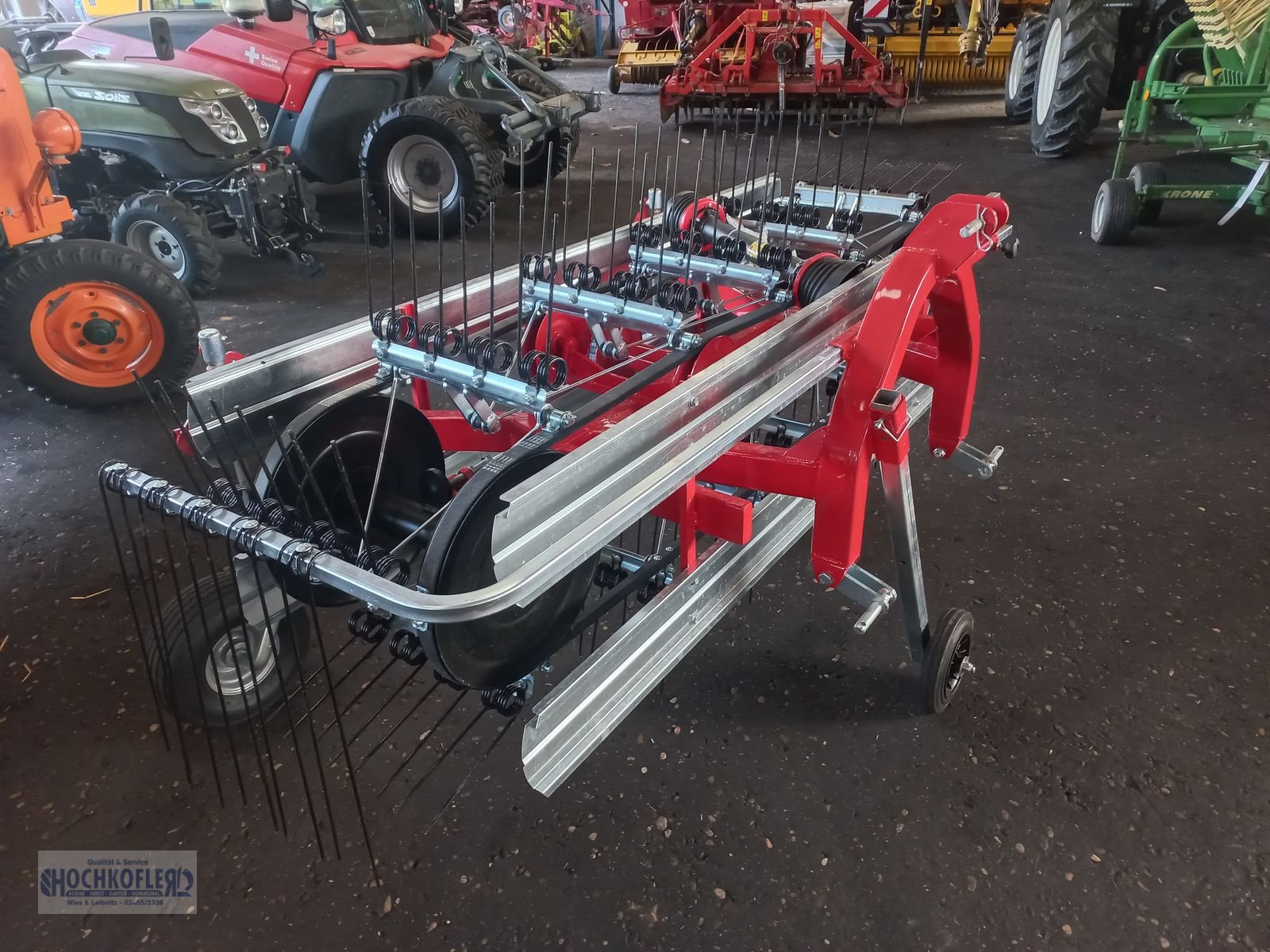 Schwader des Typs DAROS D, Neumaschine in Wies (Bild 3)