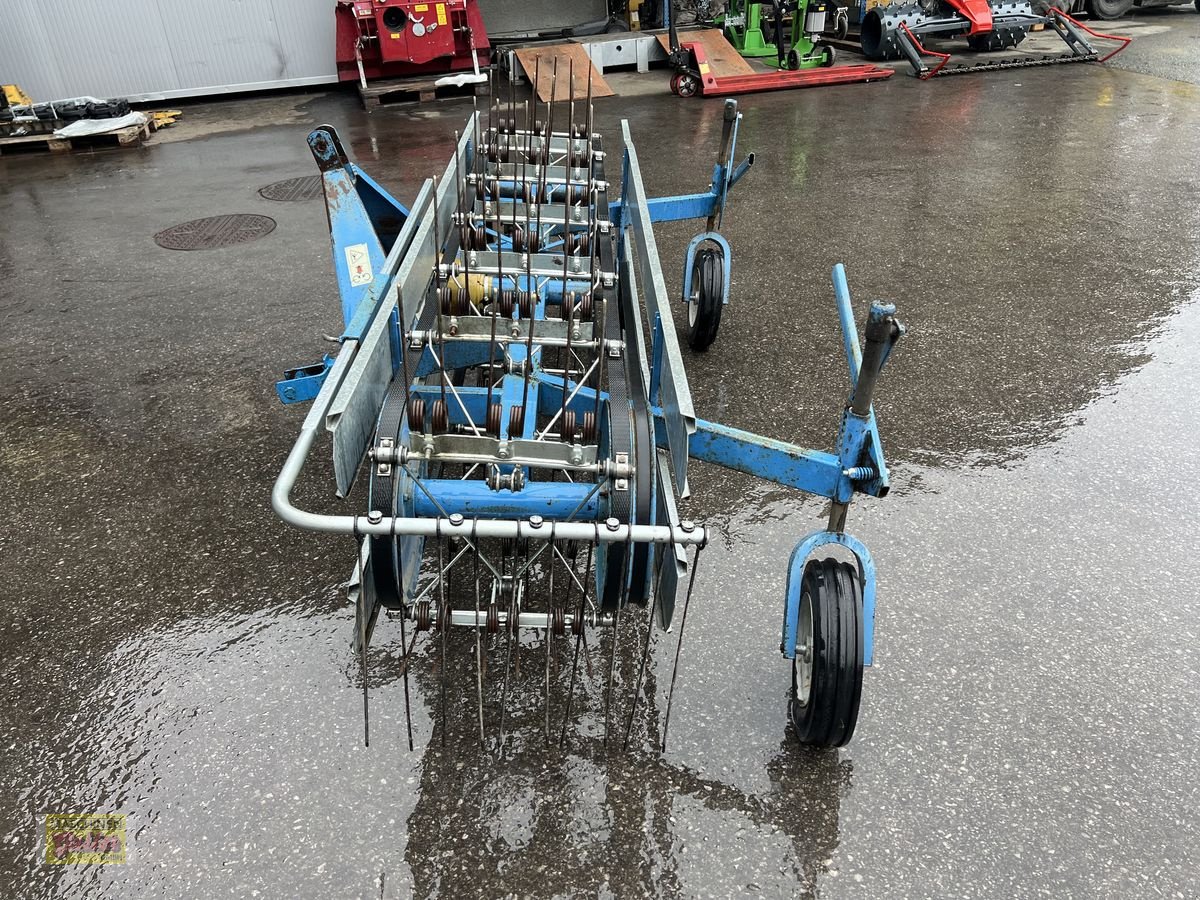 Schwader Türe ait DAROS D210 3-reihig, Gebrauchtmaschine içinde Kötschach (resim 4)