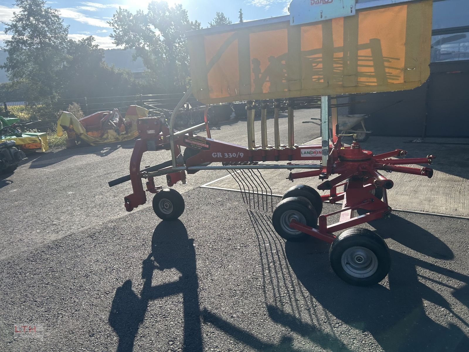 Schwader des Typs DAROS GR 330/9, Gebrauchtmaschine in Gnas (Bild 11)