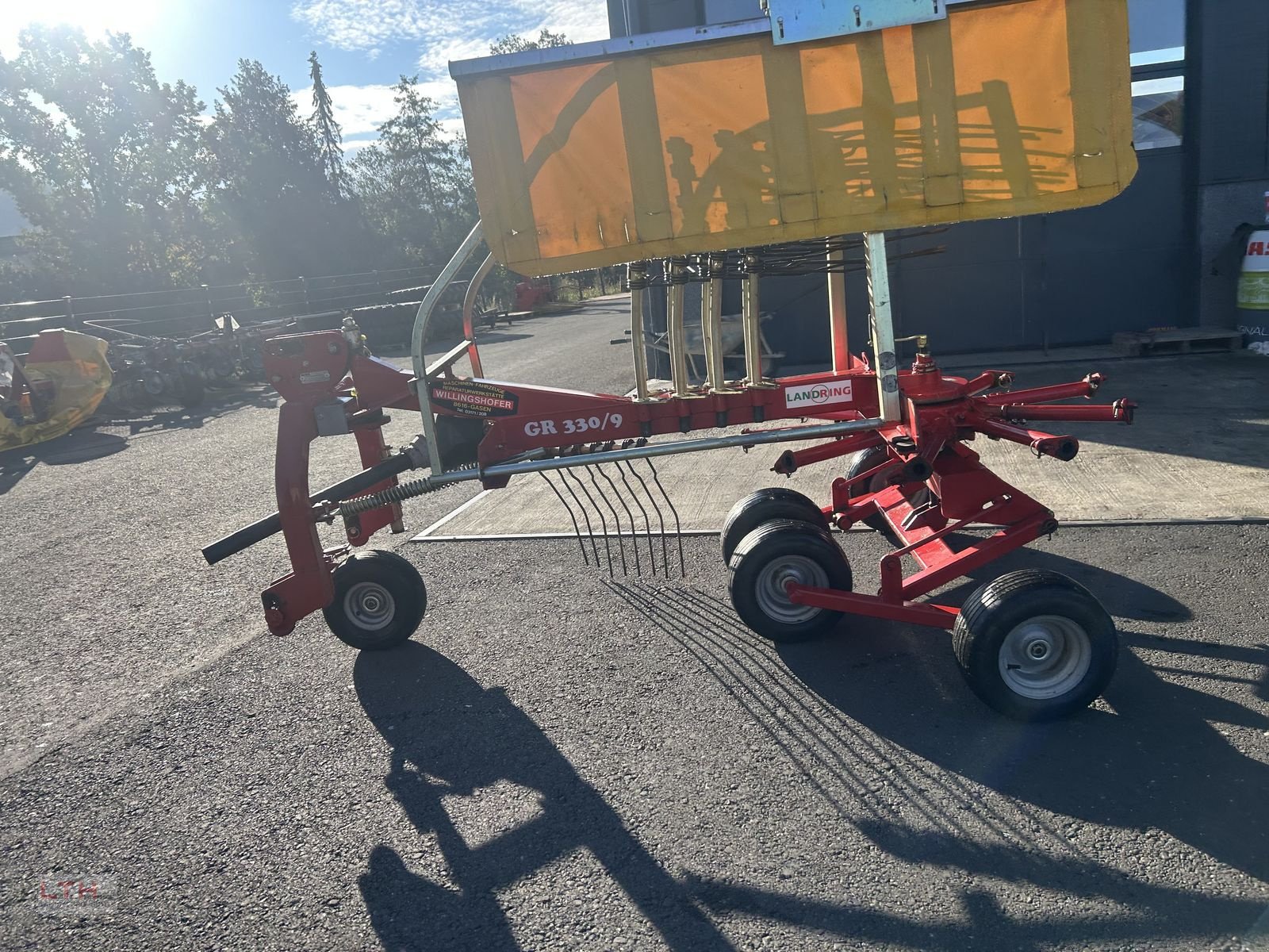 Schwader des Typs DAROS GR 330/9, Gebrauchtmaschine in Gnas (Bild 13)