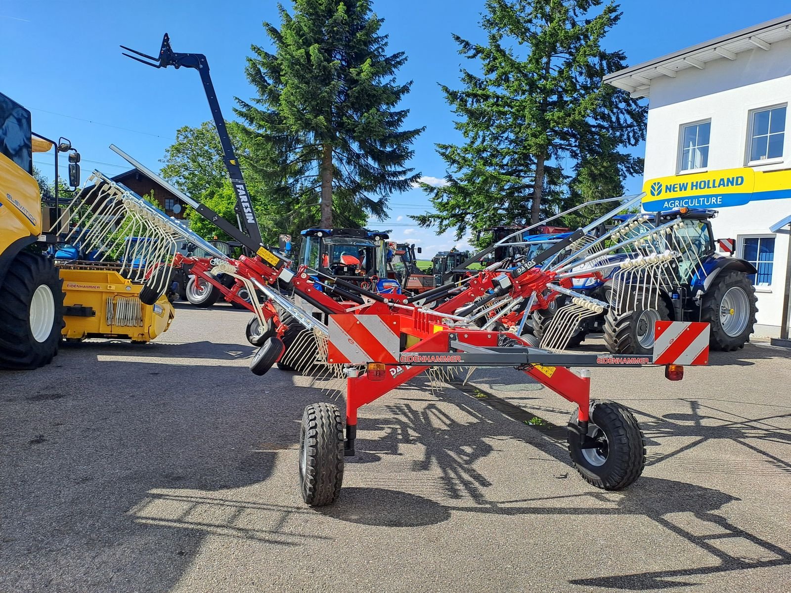 Schwader des Typs DAROS GR 7200 / 11, Neumaschine in Burgkirchen (Bild 10)