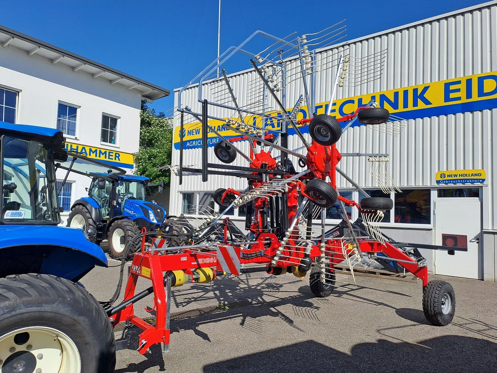 Schwader des Typs DAROS GR 7200 / 11, Neumaschine in Burgkirchen (Bild 15)