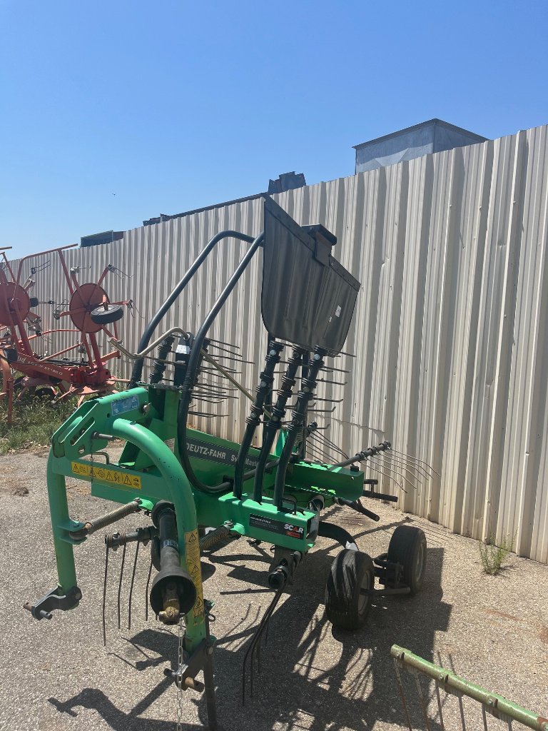 Schwader tipa Deutz-Fahr SWAT MASTER 3421, Gebrauchtmaschine u VERNOUX EN VIVARAIS (Slika 2)