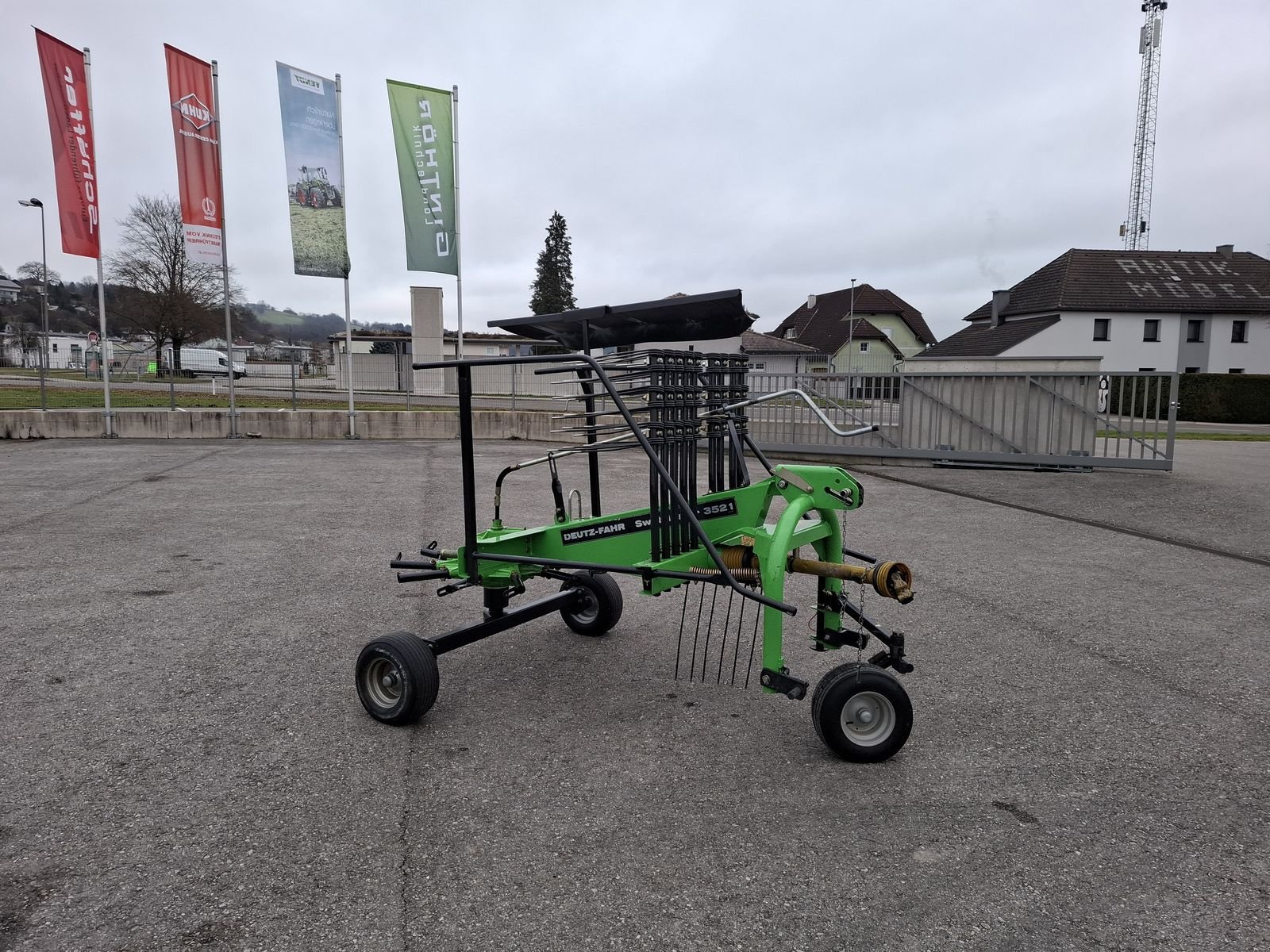 Schwader типа Deutz-Fahr SwatMaster 3521, Gebrauchtmaschine в Saxen (Фотография 11)