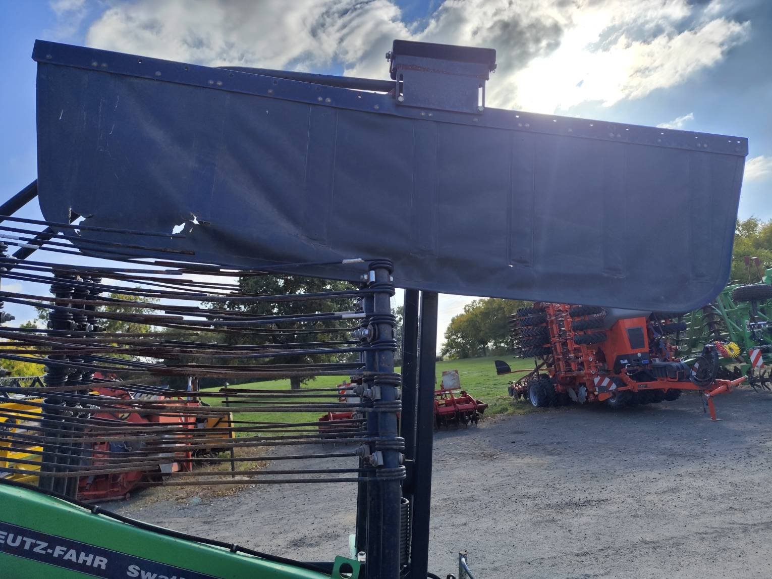 Schwader tipa Deutz-Fahr SWATMASTER 4221, Gebrauchtmaschine u Le Horps (Slika 7)