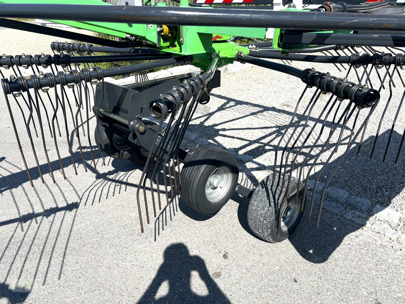 Schwader of the type Deutz-Fahr Swatmaster 6531 Wurmschwader mit guter Ausstattung und Nachtschwadfunktion, Gebrauchtmaschine in Burgrieden (Picture 8)