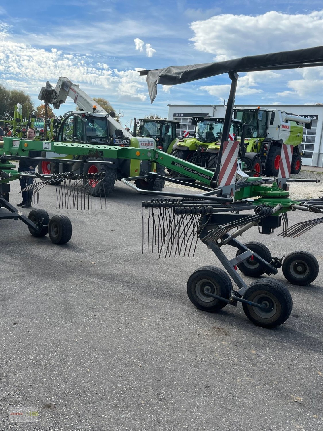 Schwader des Typs Deutz-Fahr Swatmaster 7131 Vario, Gebrauchtmaschine in Langenau (Bild 2)