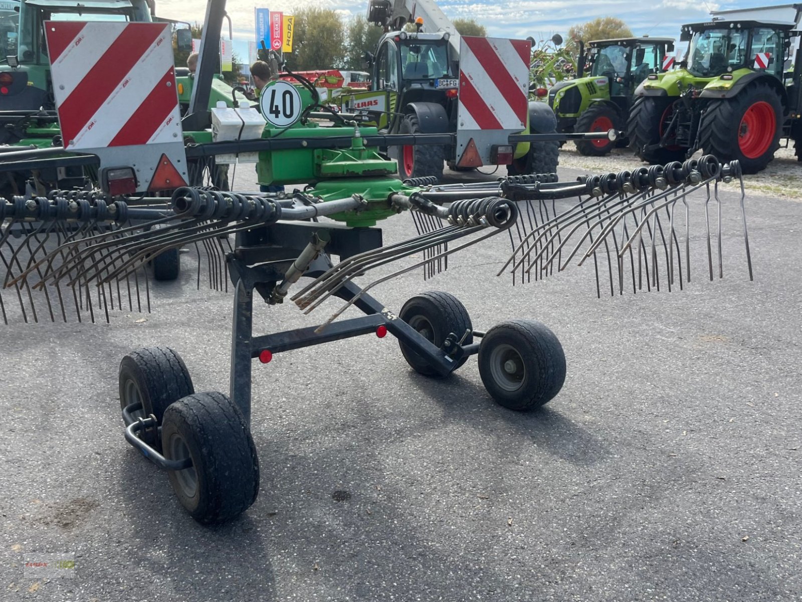 Schwader des Typs Deutz-Fahr Swatmaster 7131 Vario, Gebrauchtmaschine in Langenau (Bild 4)