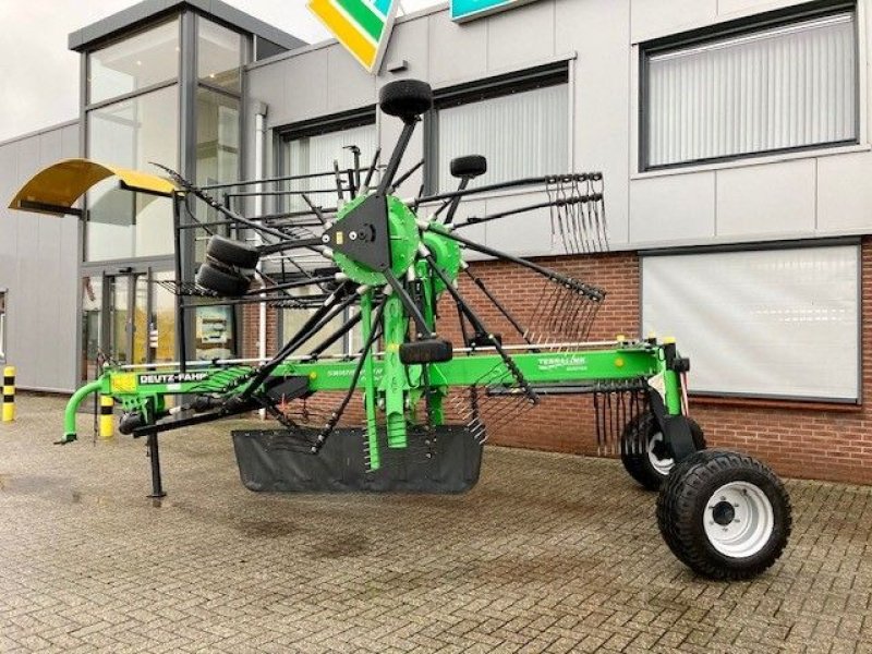 Schwader des Typs Deutz-Fahr Swatmaster 8442 Terralink Quattro, Gebrauchtmaschine in Wierden (Bild 2)