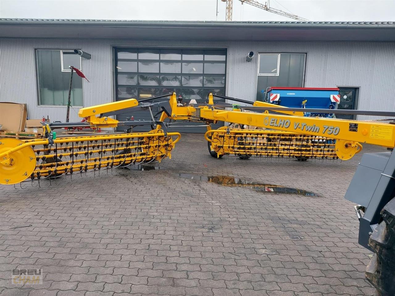 Schwader des Typs Elho V-Twin 750, Gebrauchtmaschine in Cham (Bild 2)