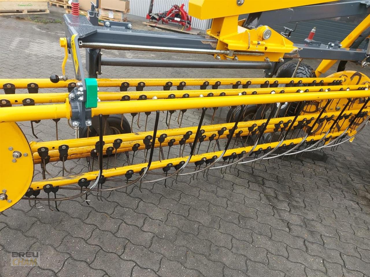 Schwader des Typs Elho V-Twin 750, Gebrauchtmaschine in Cham (Bild 9)