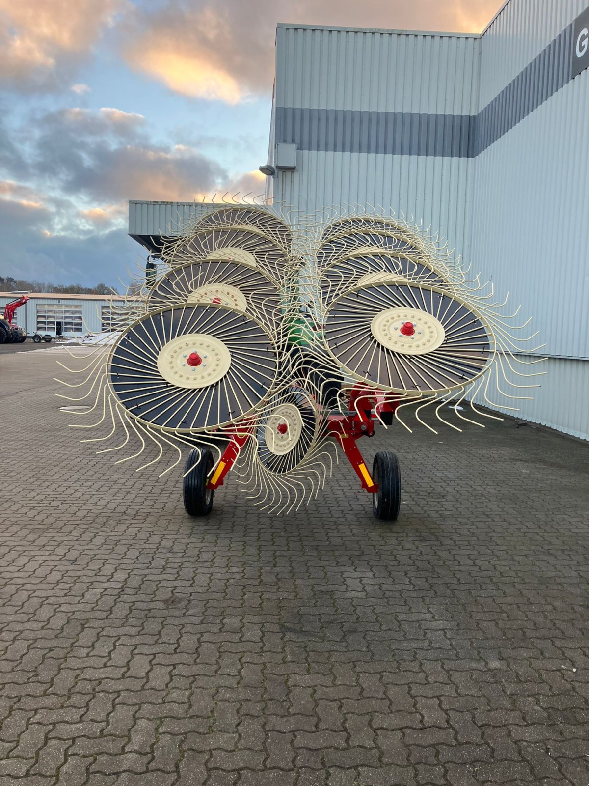 Schwader of the type Enorossi BATRAKE 8 Sternradschwader, Neumaschine in Holle- Grasdorf (Picture 7)