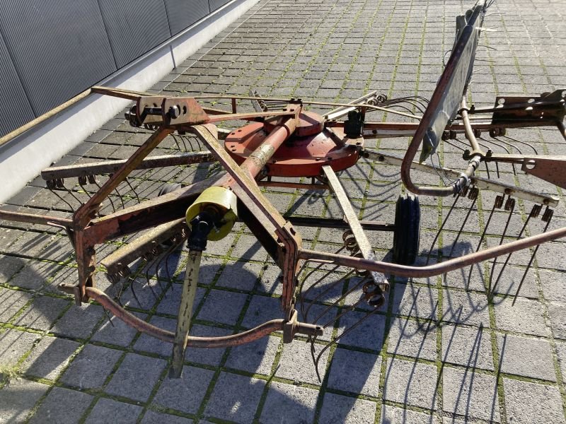 Schwader des Typs Fahr SCHWADER, Gebrauchtmaschine in Wülfershausen an der Saale (Bild 3)