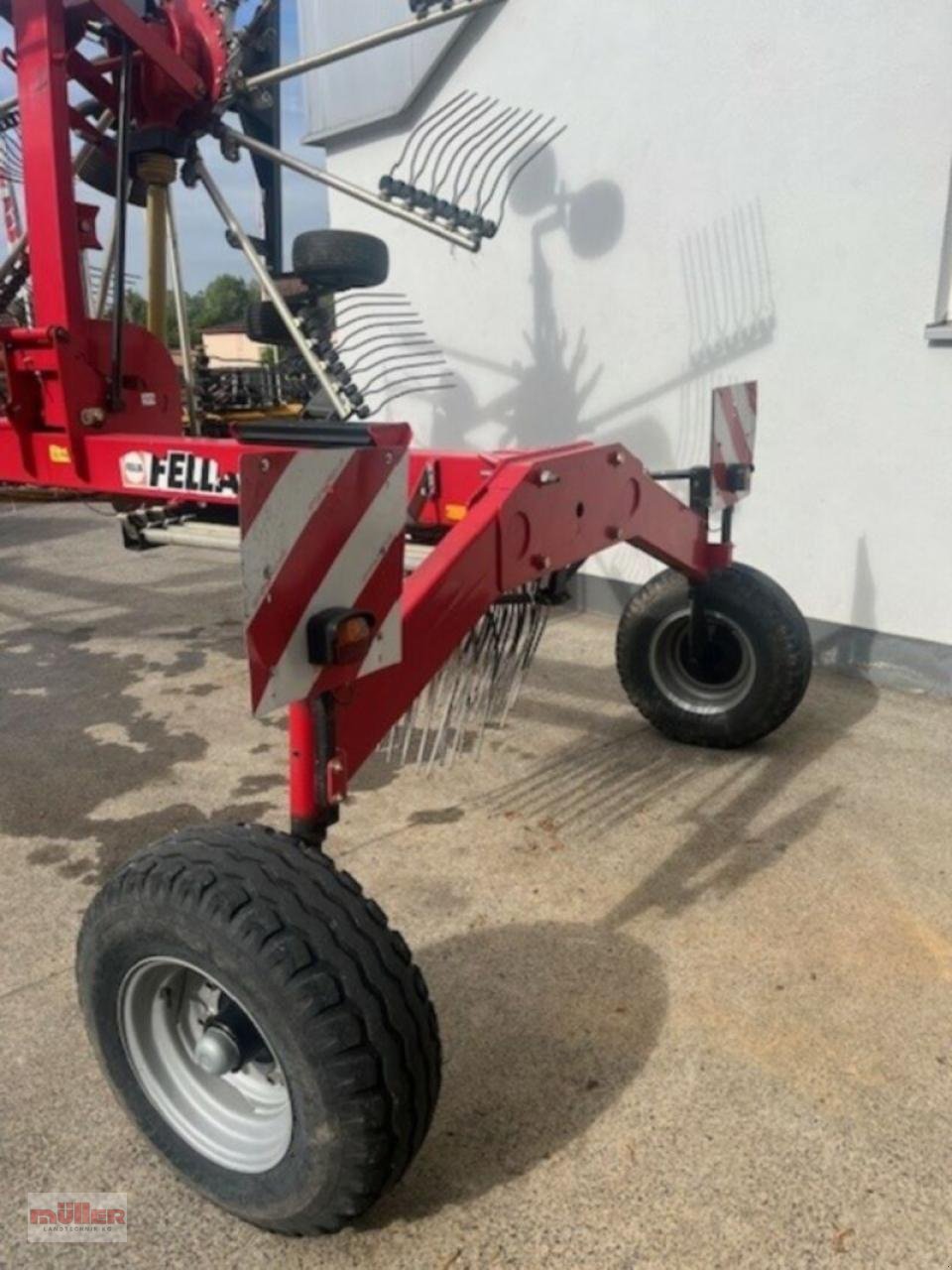 Schwader des Typs Fella 1603, Gebrauchtmaschine in Holzhausen (Bild 3)