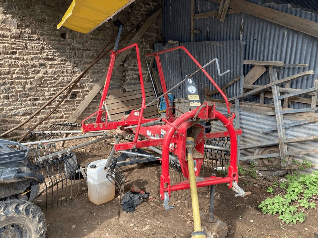 Schwader του τύπου Fella ANDAINEUR, Gebrauchtmaschine σε ISIGNY-LE-BUAT (Φωτογραφία 2)