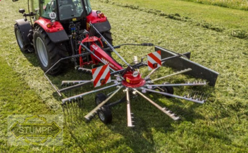 Schwader des Typs Fella Juras 391 DN, Neumaschine in Grafenstein (Bild 1)