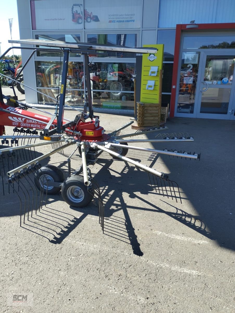 Schwader типа Fella Juras 426 DN, Neumaschine в St. Marein (Фотография 3)