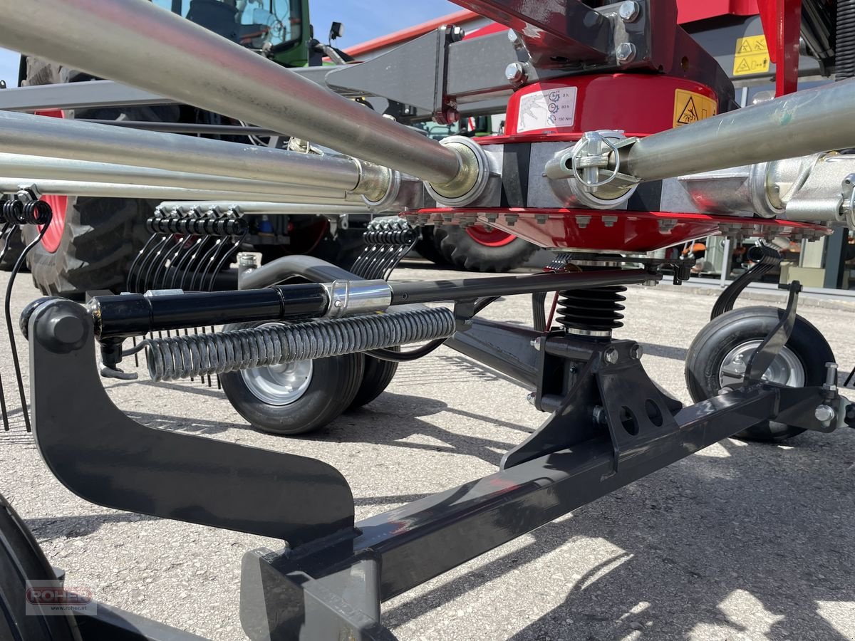 Schwader des Typs Fella Juras 7850 PRO, Neumaschine in Wieselburg Land (Bild 12)