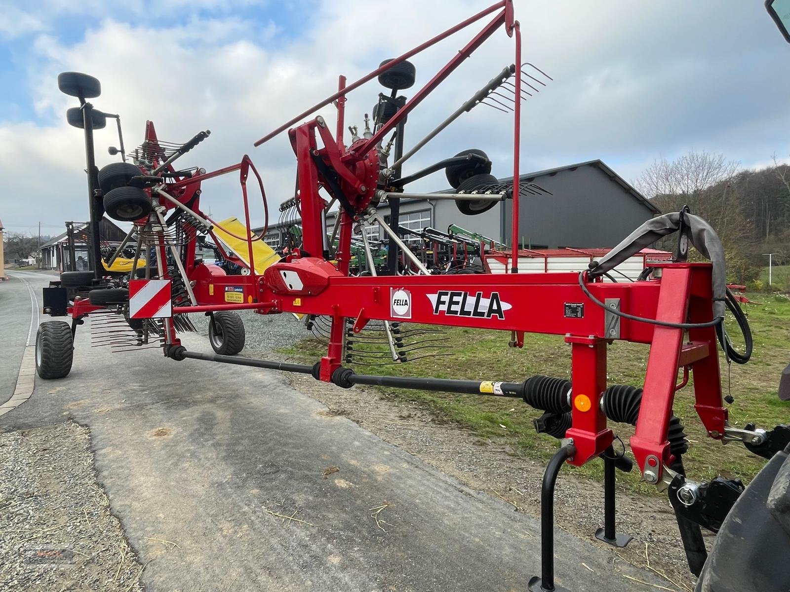 Schwader des Typs Fella Juras 7850 PRO, Gebrauchtmaschine in Lichtenfels (Bild 4)