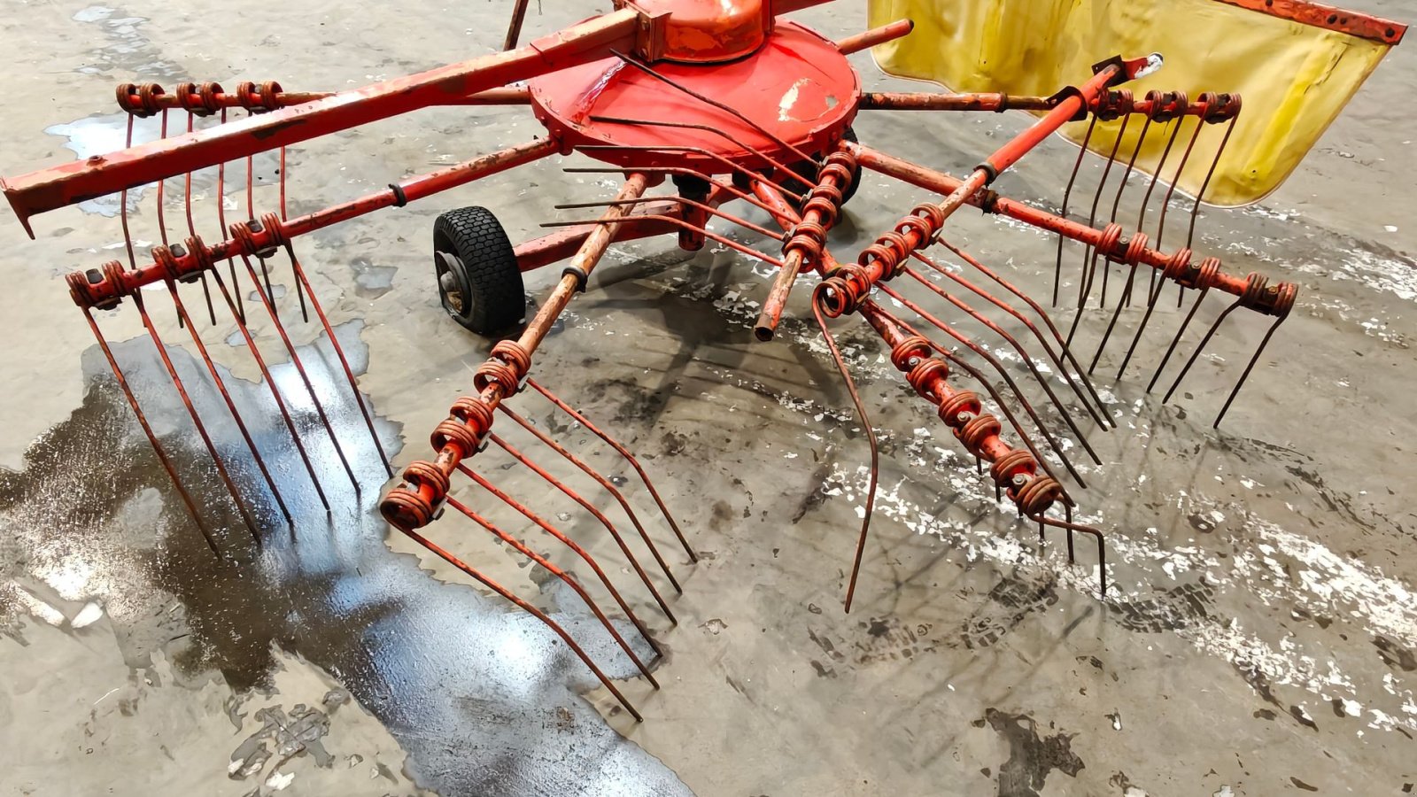 Schwader typu Fella Reparationsobjekt, Gebrauchtmaschine w Holstebro (Zdjęcie 8)