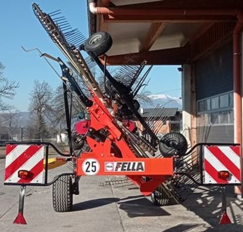 Schwader Türe ait Fella Seitenschwader TS 2000 Top Zustand!!, Gebrauchtmaschine içinde Villach/Zauchen (resim 5)